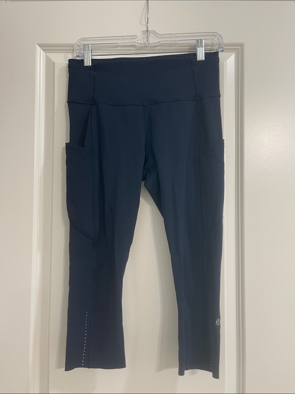 lululemon athletica Navy Performance Capri Leggings